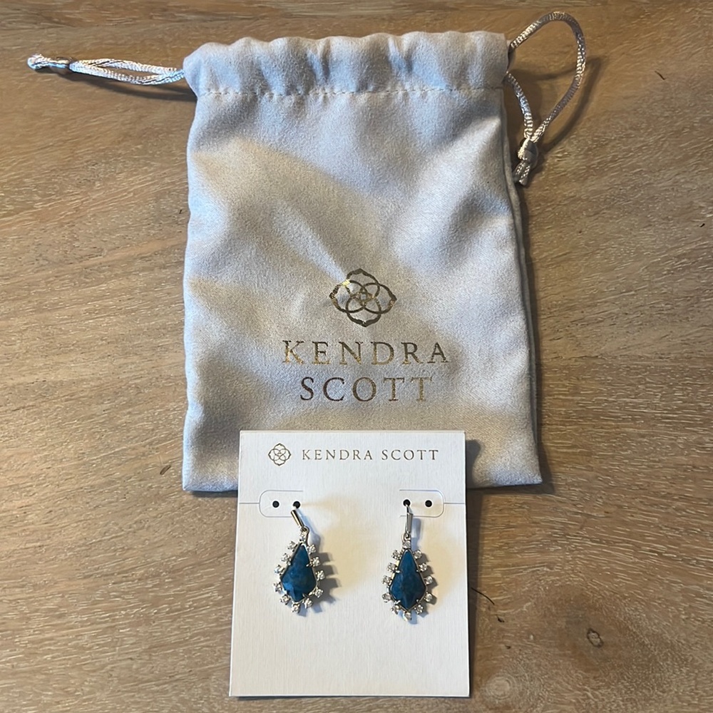 Kendra Scott juniper drops - NEW